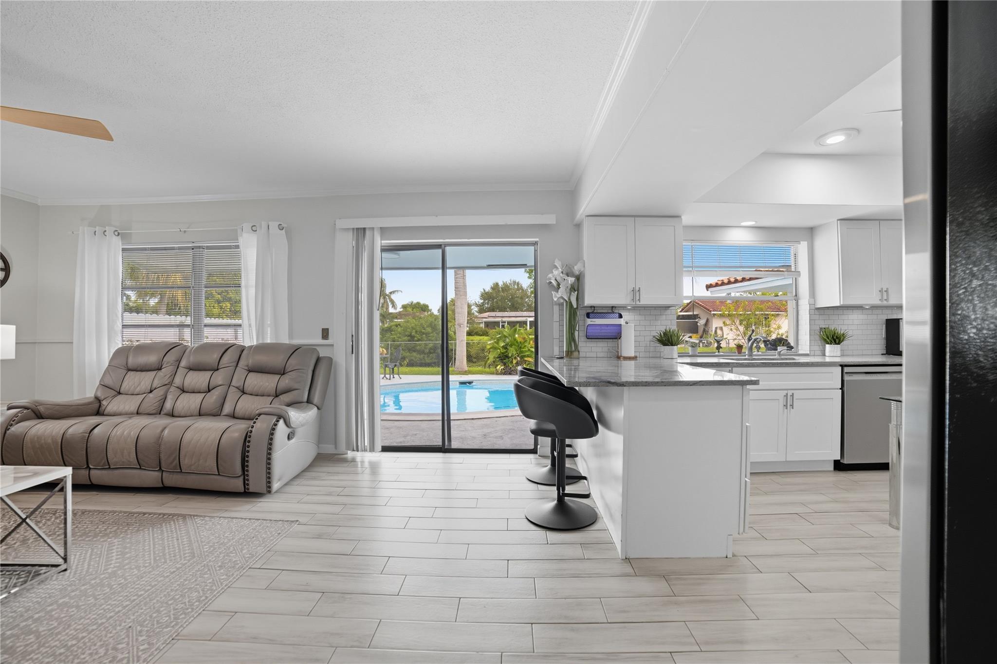 THE DELLS 64-40 B - Residential