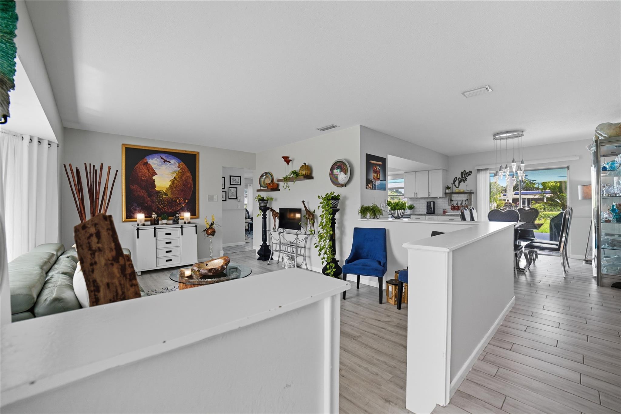 THE DELLS 64-40 B - Residential