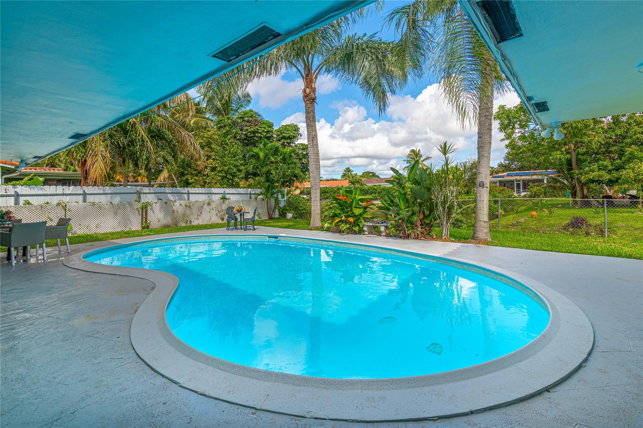 THE DELLS 64-40 B - Residential