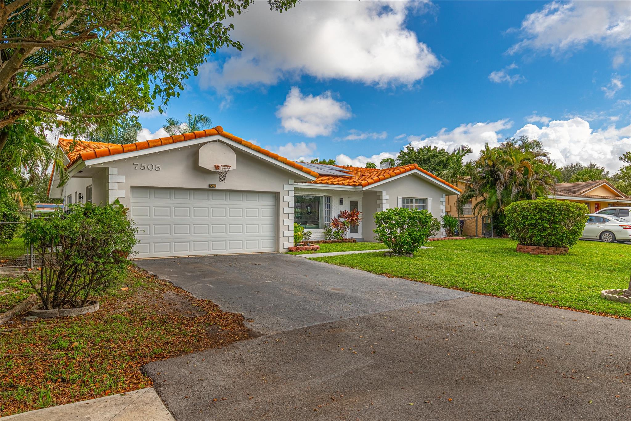 THE DELLS 64-40 B - Residential