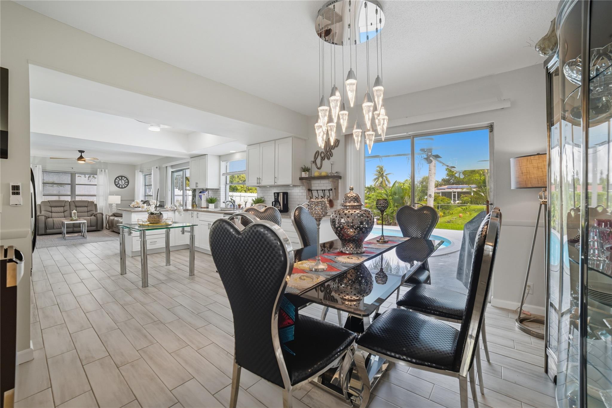 THE DELLS 64-40 B - Residential