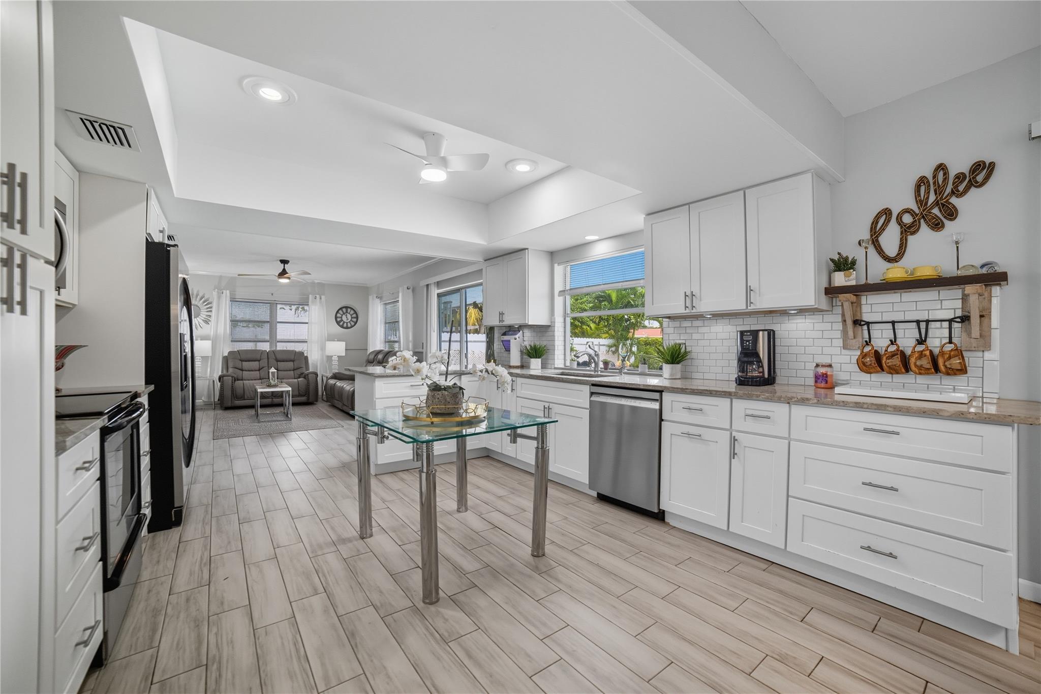 THE DELLS 64-40 B - Residential
