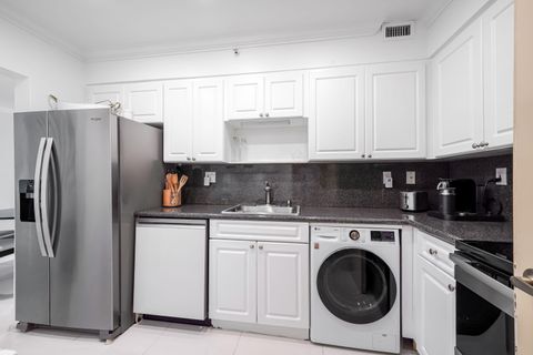 Tiny photo for 2501 S OCEAN Drive #939, Hollywood, FL 33019 (MLS # B26052551)