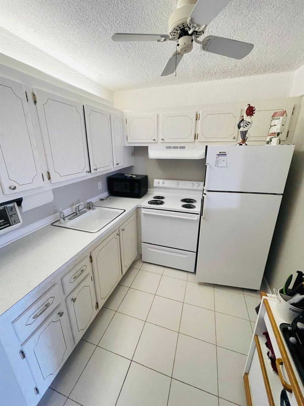 Photo of 387 Chatham #387, West Palm Beach, FL 33417 (MLS # F10540335)