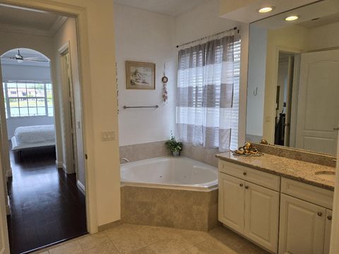 Tiny photo for 10311 Peninsula Place, Parkland, FL 33076 (MLS # B26011747)