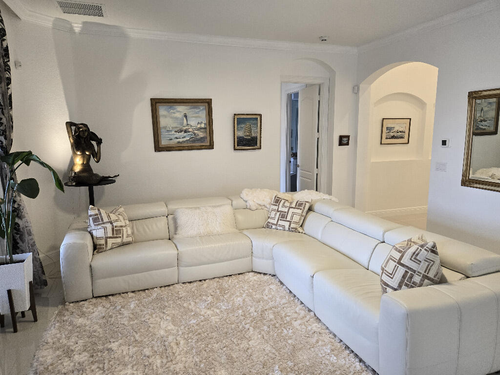 10311 Peninsula Place