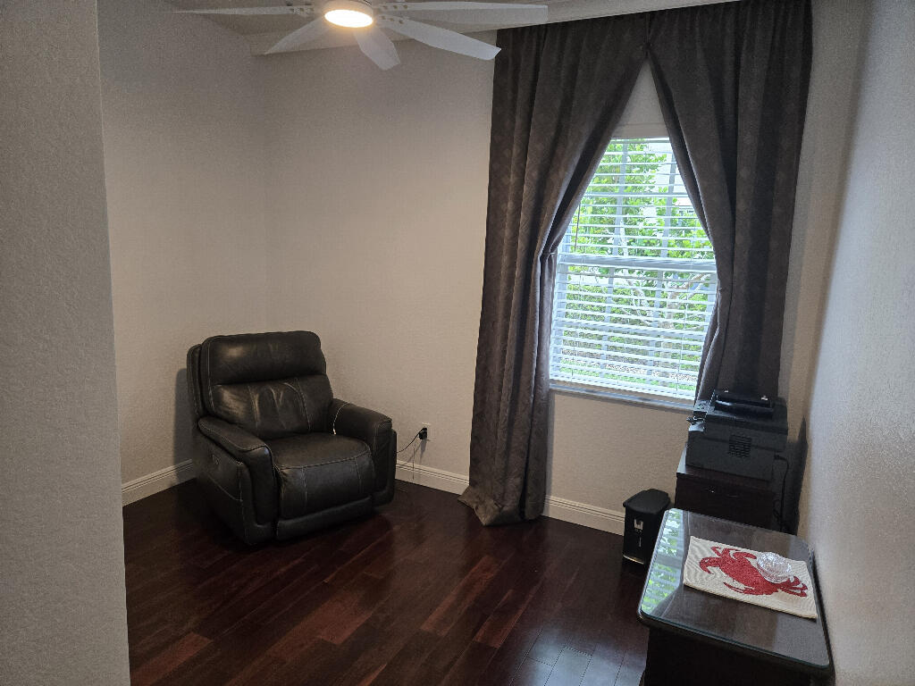 DEBUYS REPLAT NO 1 - Residential