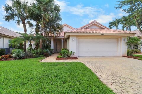 Tiny photo for 9110 Bay Harbour Circle, West Palm Beach, FL 33411 (MLS # B26054439)