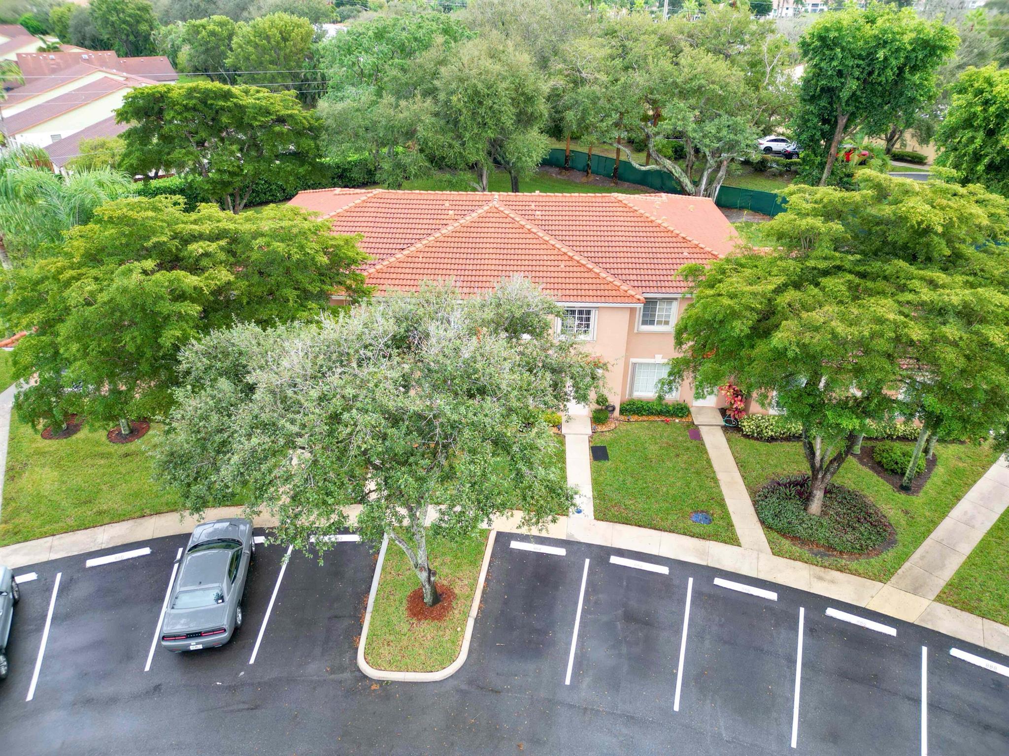 SANTA CRUZ - Residential