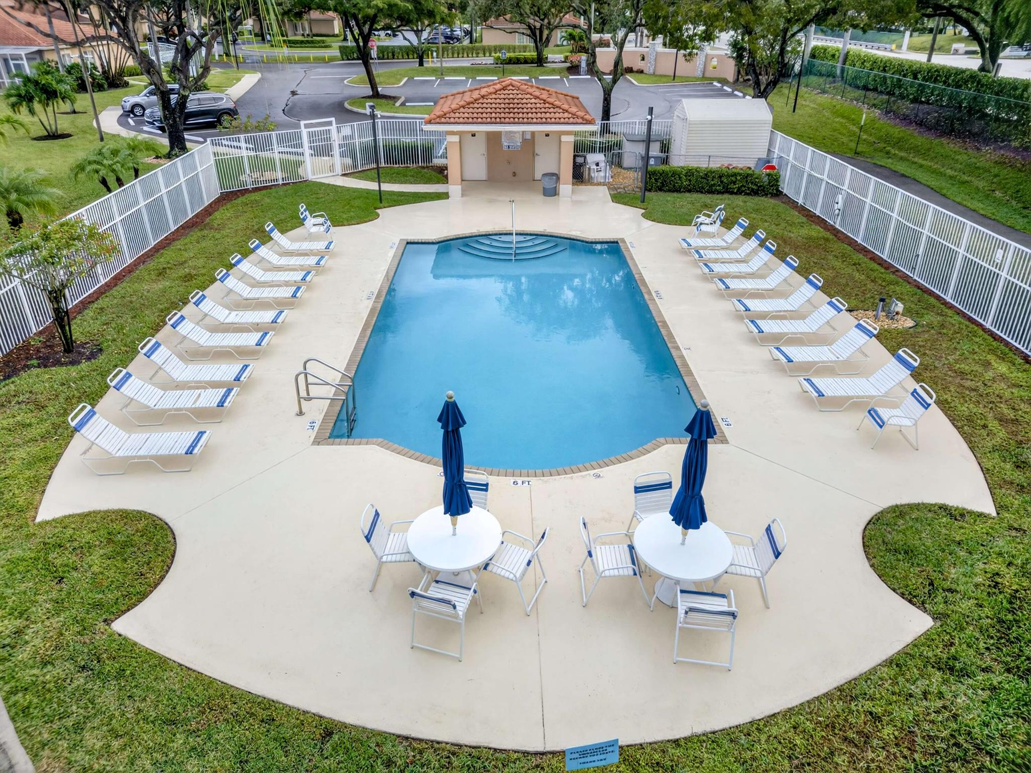 SANTA CRUZ - Residential