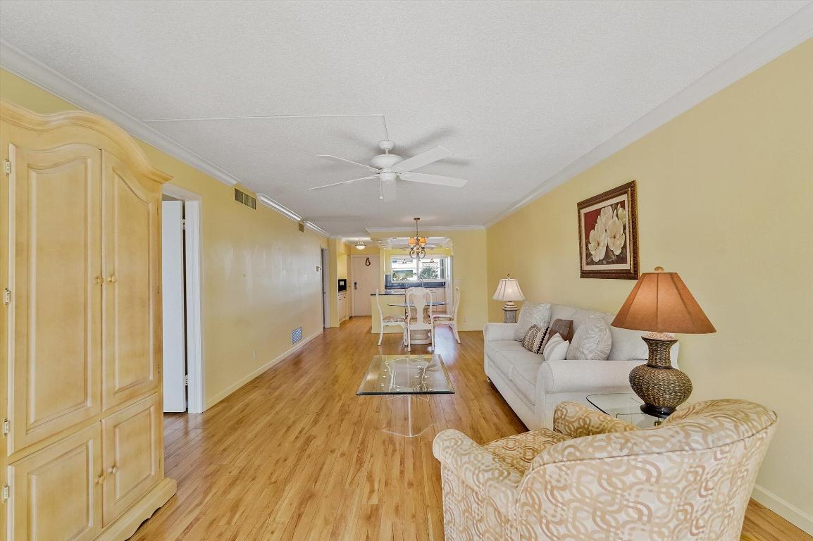 SEAGATE OF GULFSTREAM CONDO - Residential