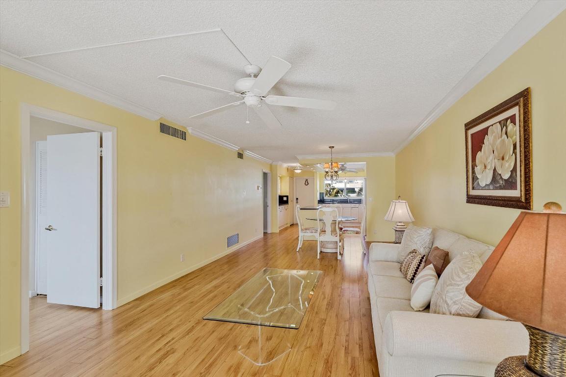 SEAGATE OF GULFSTREAM CONDO - Residential