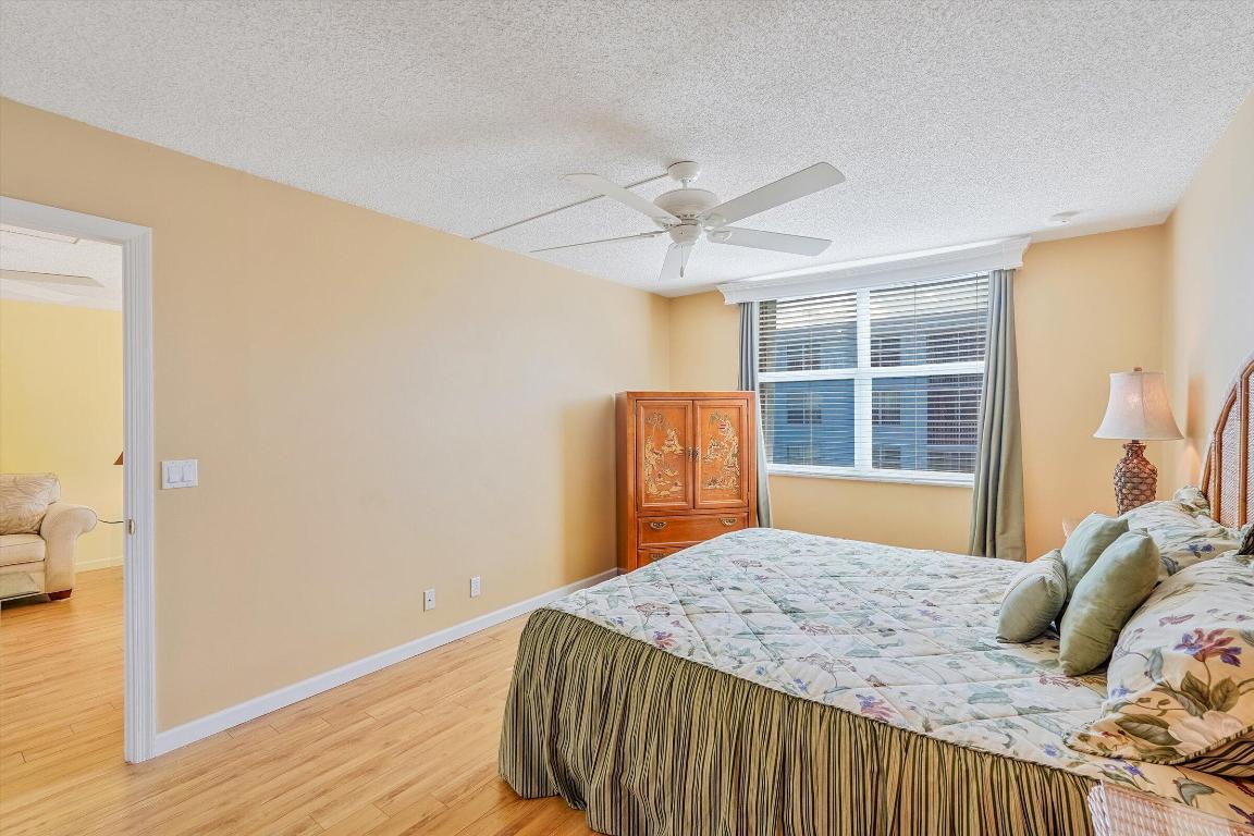 SEAGATE OF GULFSTREAM CONDO - Residential