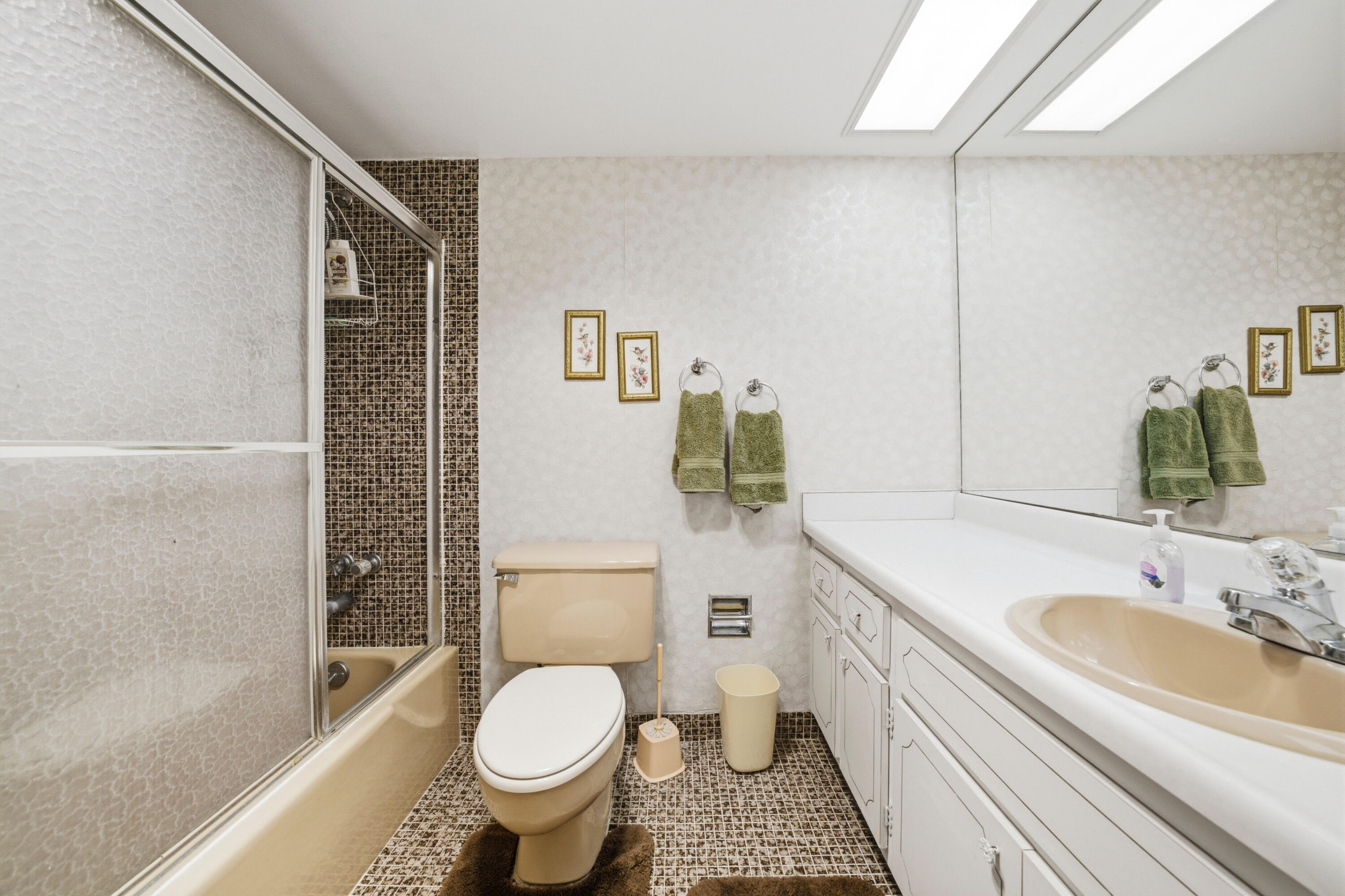 NO 9 PALM-AIRE COUNTRY CLUB - Residential