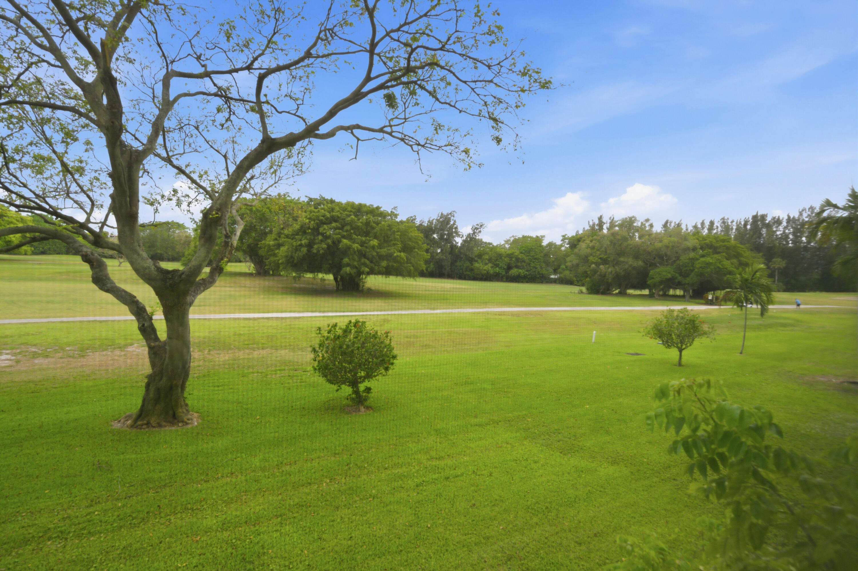 NO 9 PALM-AIRE COUNTRY CLUB - Residential