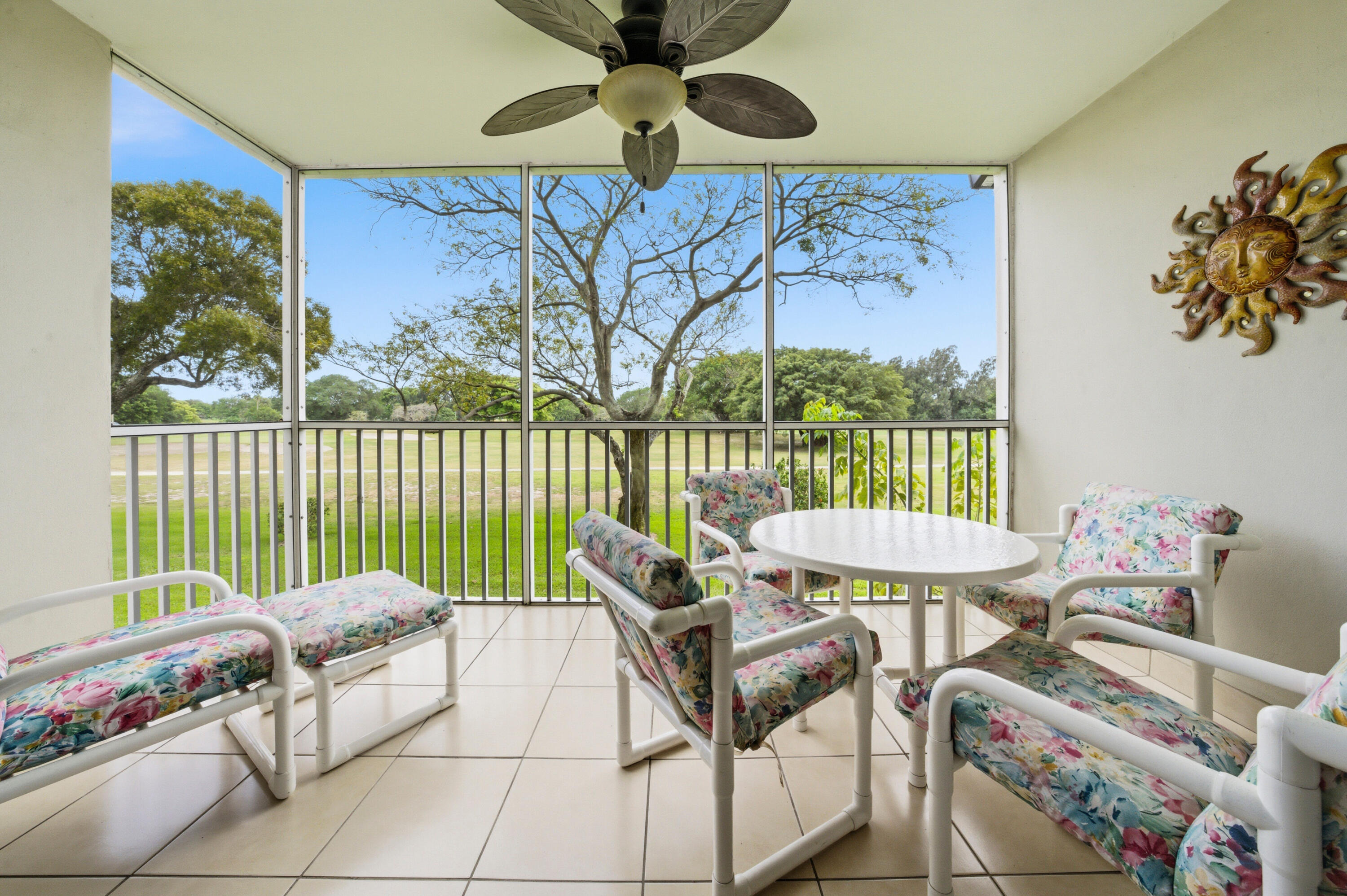 NO 9 PALM-AIRE COUNTRY CLUB - Residential