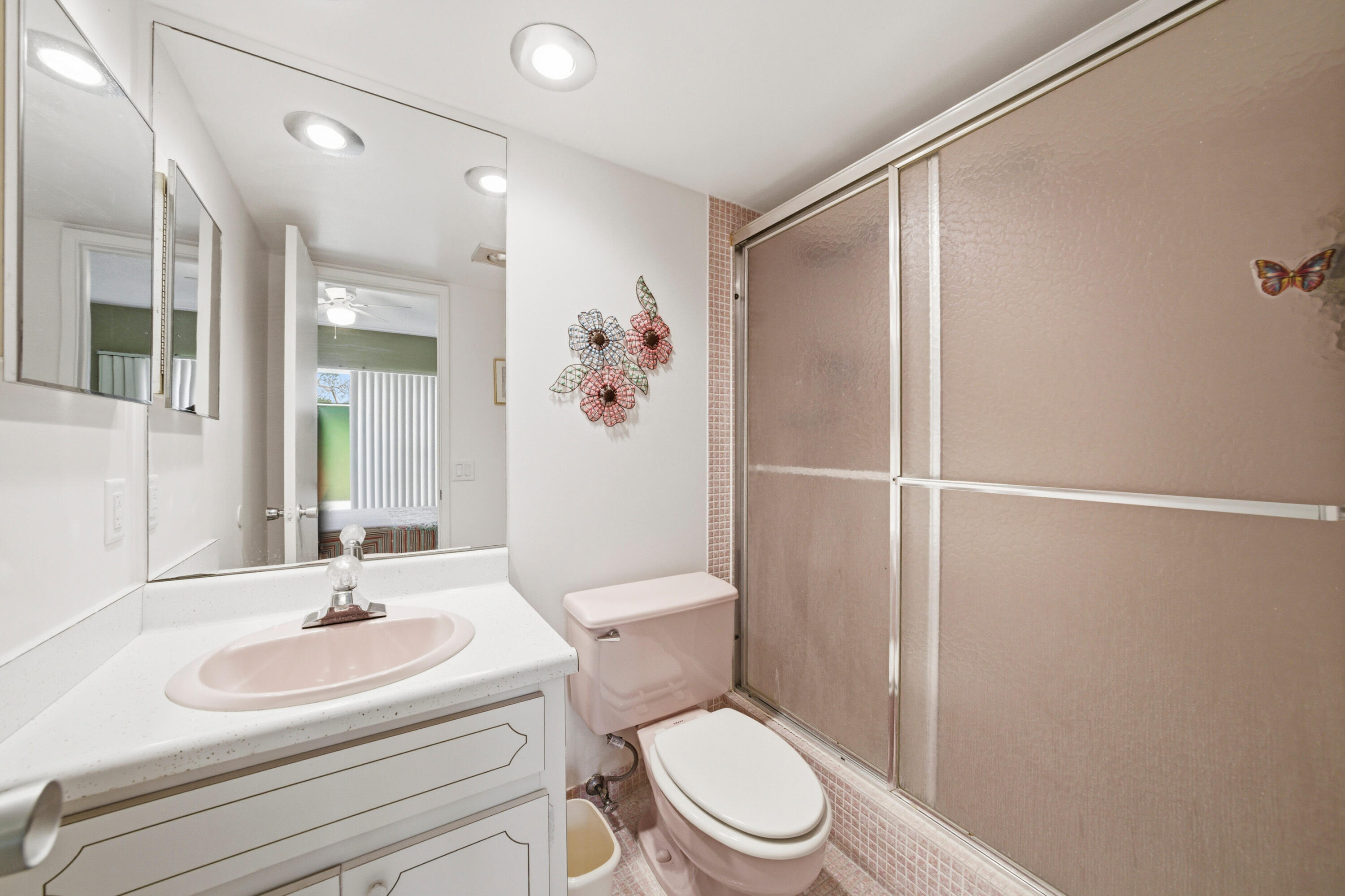 NO 9 PALM-AIRE COUNTRY CLUB - Residential