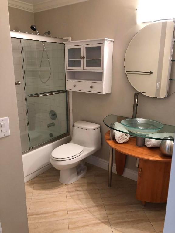 HEATHERWOOD COND DECL FILED 9-5-85 IN - Residential Lease