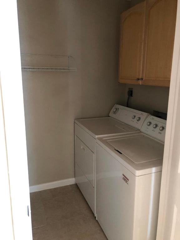 HEATHERWOOD COND DECL FILED 9-5-85 IN - Residential Lease