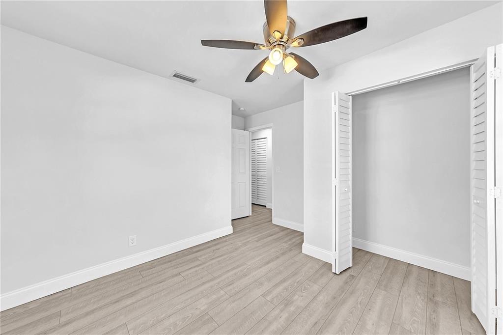 North Andrews Terrace 32- - Residential