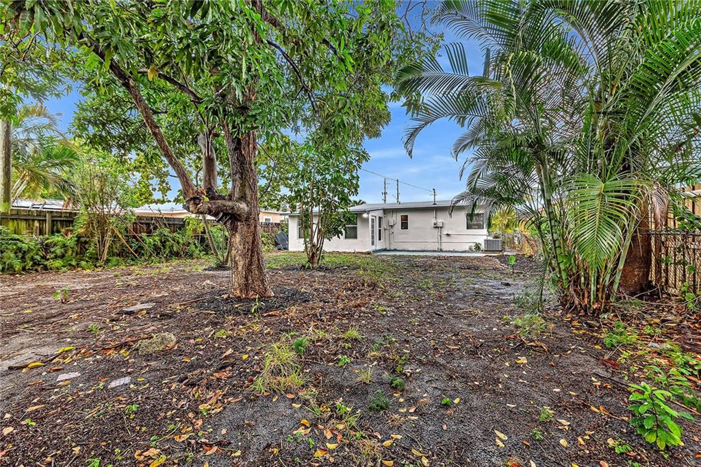 North Andrews Terrace 32- - Residential