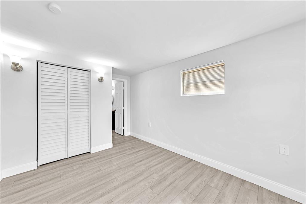 North Andrews Terrace 32- - Residential