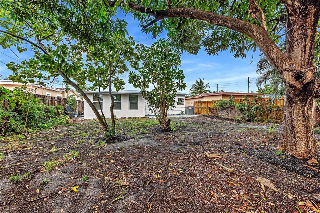 North Andrews Terrace 32- - Residential