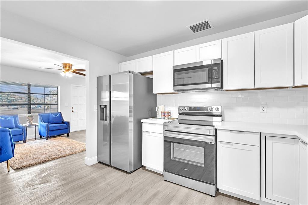 North Andrews Terrace 32- - Residential