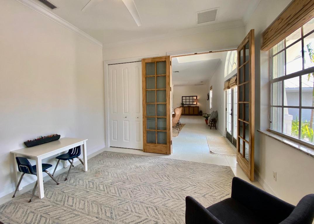 GOMEZ GRANT W/O RVR - Residential