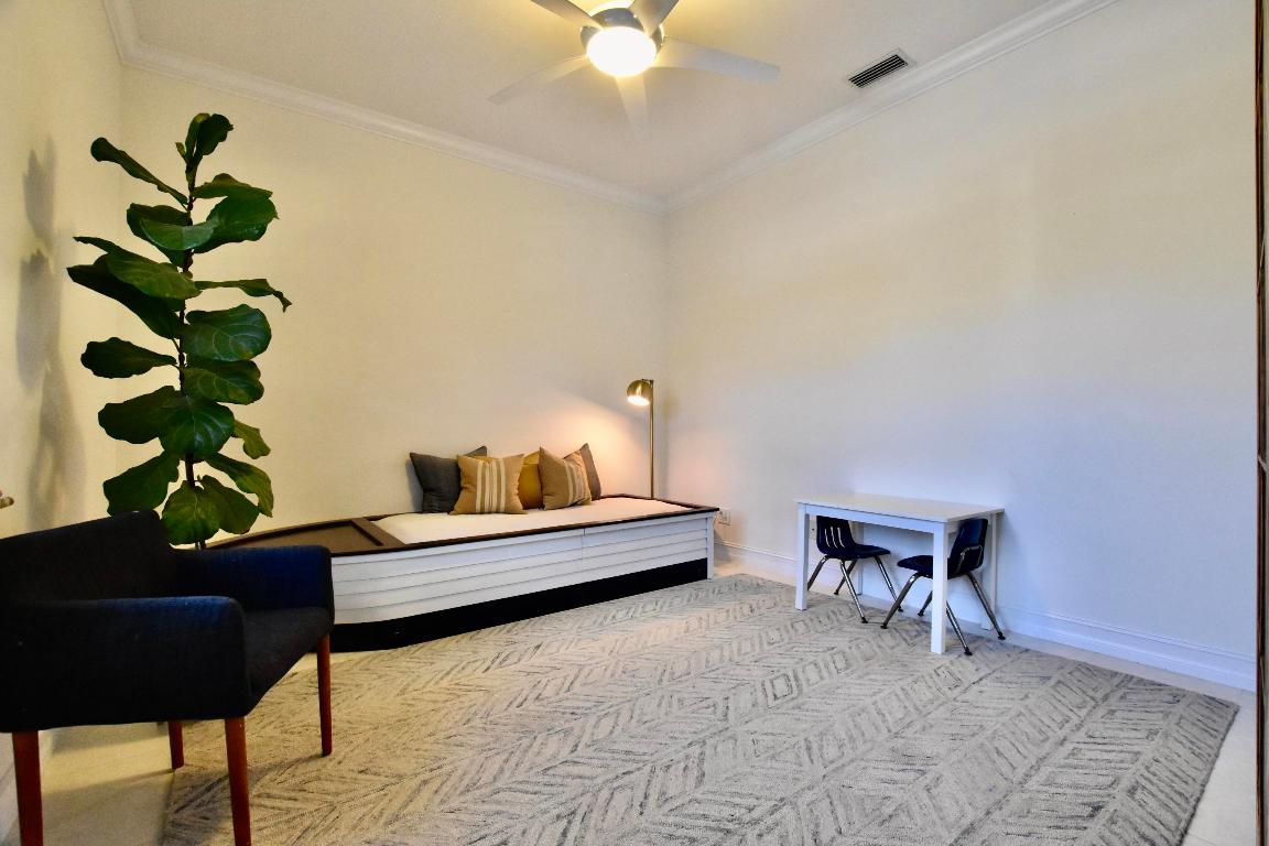 GOMEZ GRANT W/O RVR - Residential