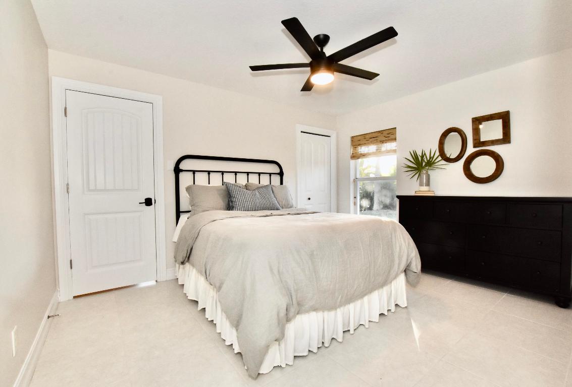 GOMEZ GRANT W/O RVR - Residential