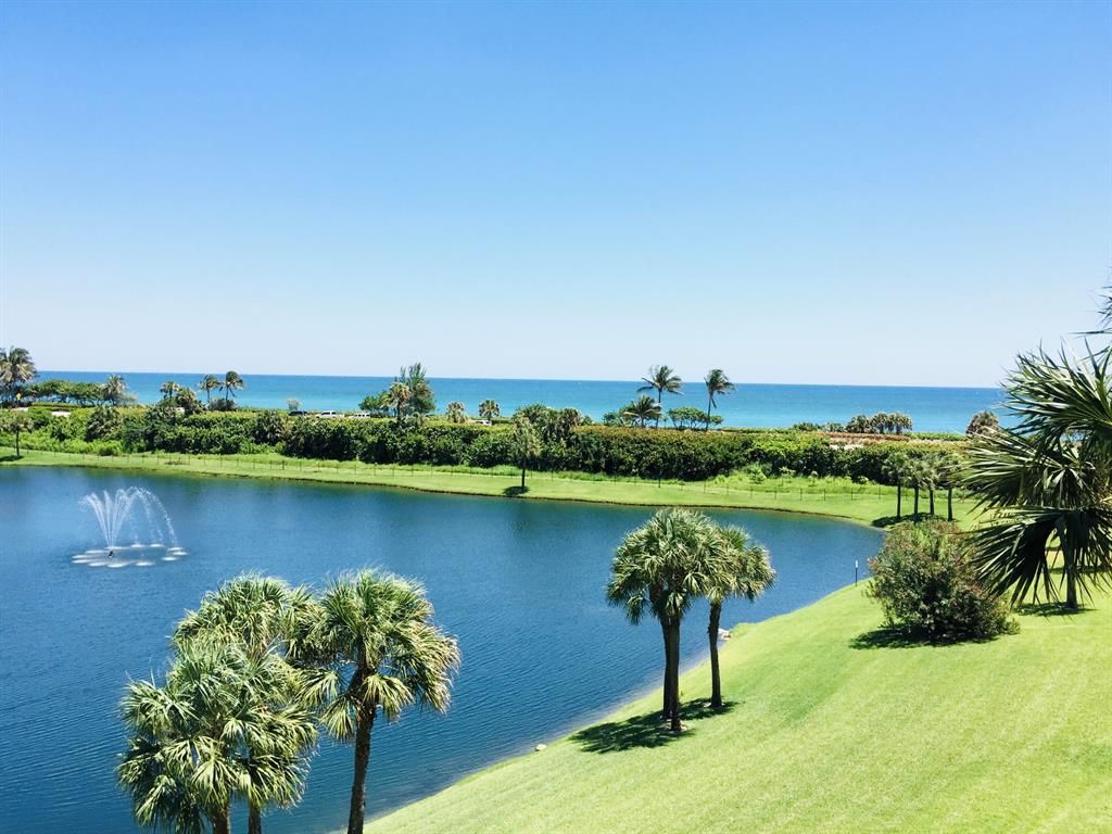 Photo of 601 S Seas Drive #401, Jupiter, FL 33477 (MLS # R10742511)