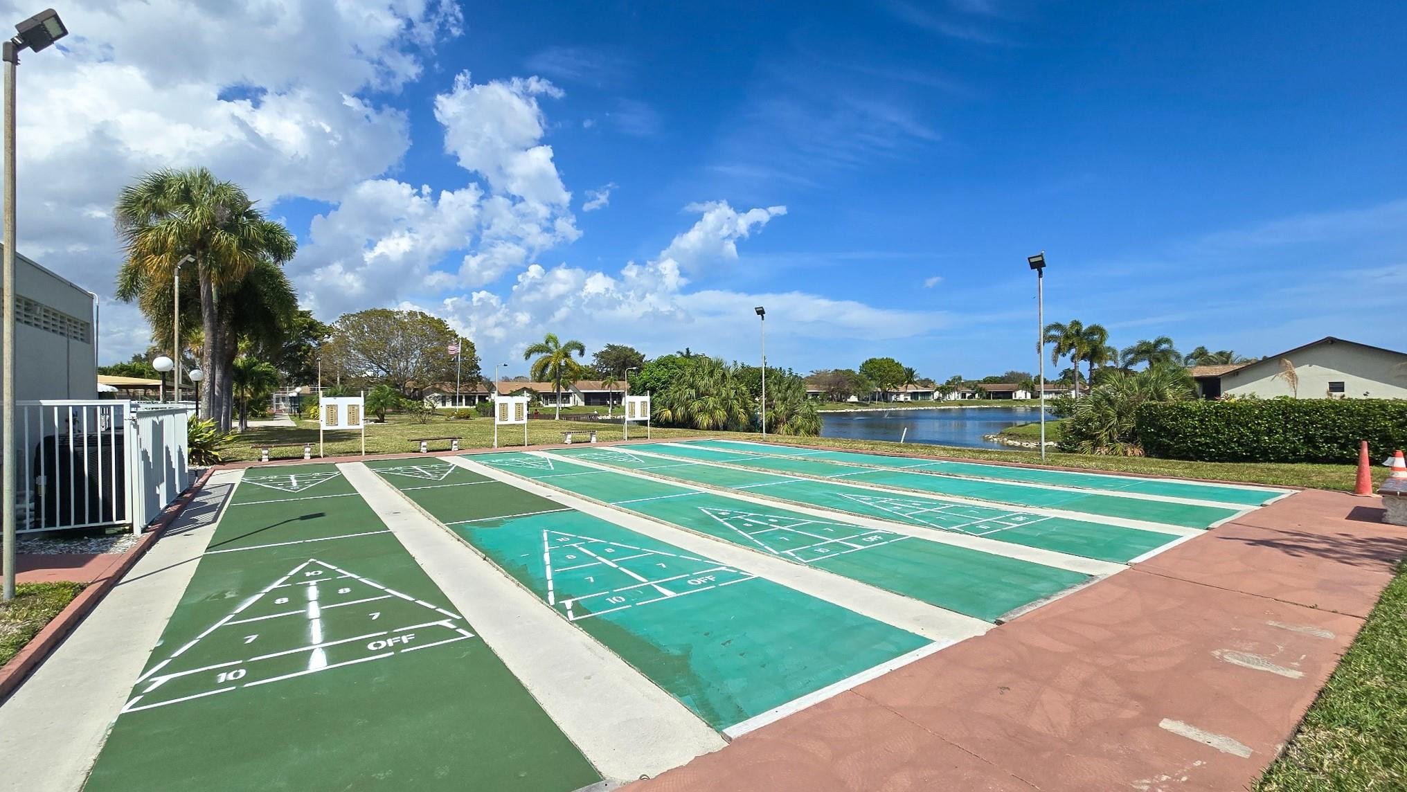 The Meadows of Crystal Lake - Residential