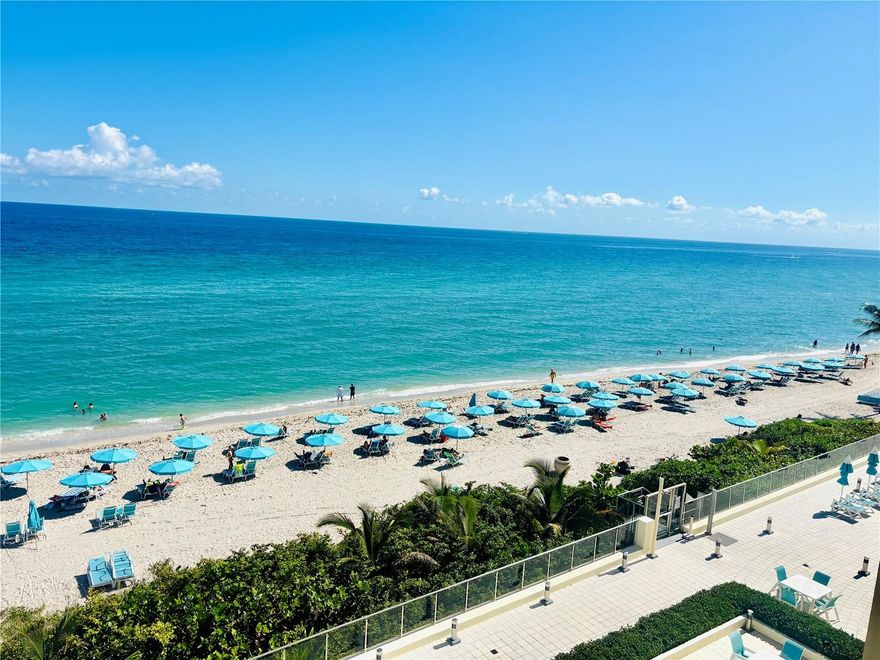 Experience resort-style living at The Wave Condominium, located directly on Hollywood Beach. This full-service
building offers premium amenities incl. valet and reception services, a state-of-the-art fitness center, as well as
pool and beach services. This beautifully furnished, 1-bedroom, 1.5-bath residence is move-in ready and fully
equipped with everything you need for a perfect winter escape. Available for annual ($2700/month) or seasonal
($3250) rental with a 3-month minimum stay. Enjoy walking distance to the Hollywood Broadwalk, lined with
oceanfront cafes, shops, & entertainment. You're just steps from Publix, and close to popular shopping centers,
fine dining, and vibrant nightlife. Ideal location only minutes from Fort Lauderdale airport and convenient to
Miami Airport.