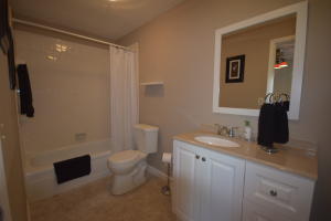 LAGO DEL REY CONDO - Residential