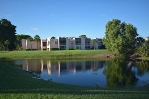 LAGO DEL REY CONDO - Residential