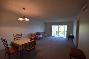 LAGO DEL REY CONDO - Residential