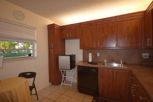 LAGO DEL REY CONDO - Residential