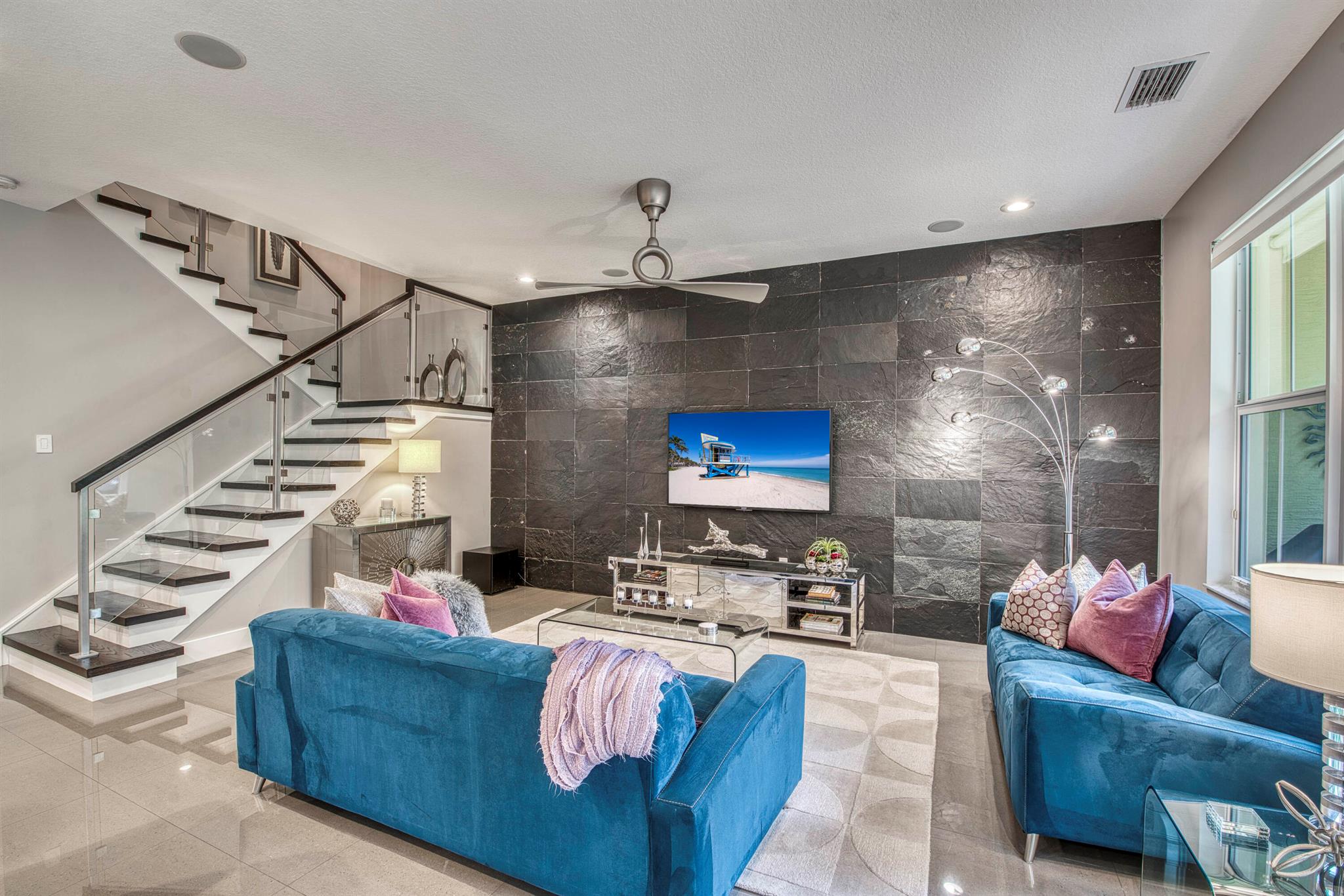 Hampton Cay - Residential