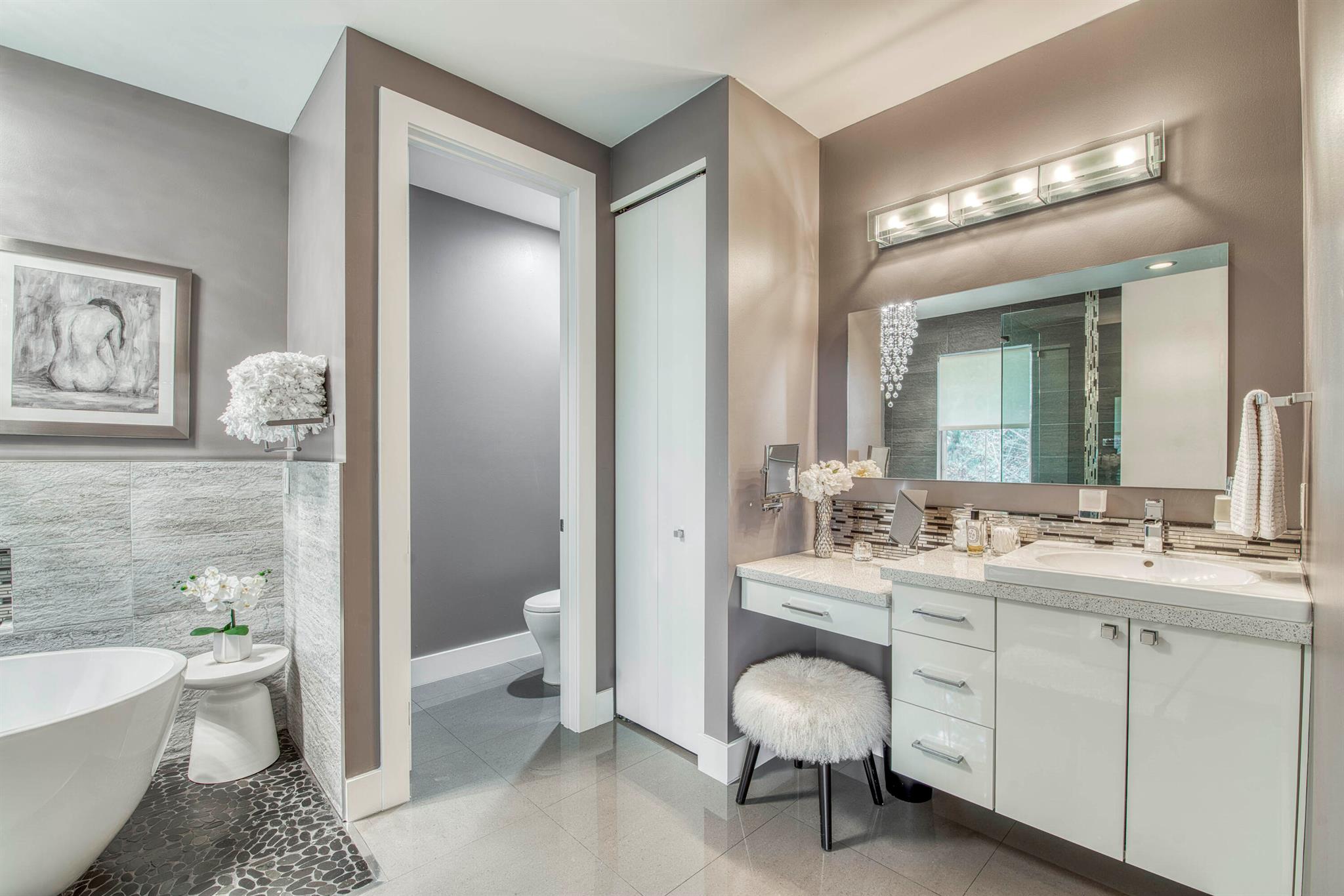 Hampton Cay - Residential