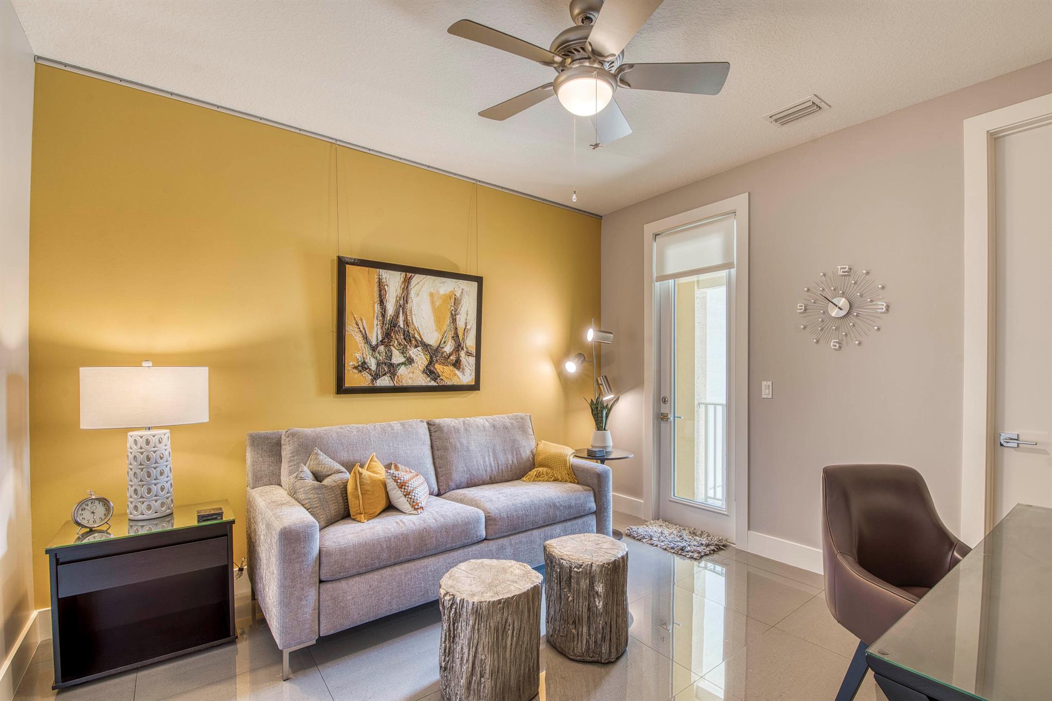 Hampton Cay - Residential