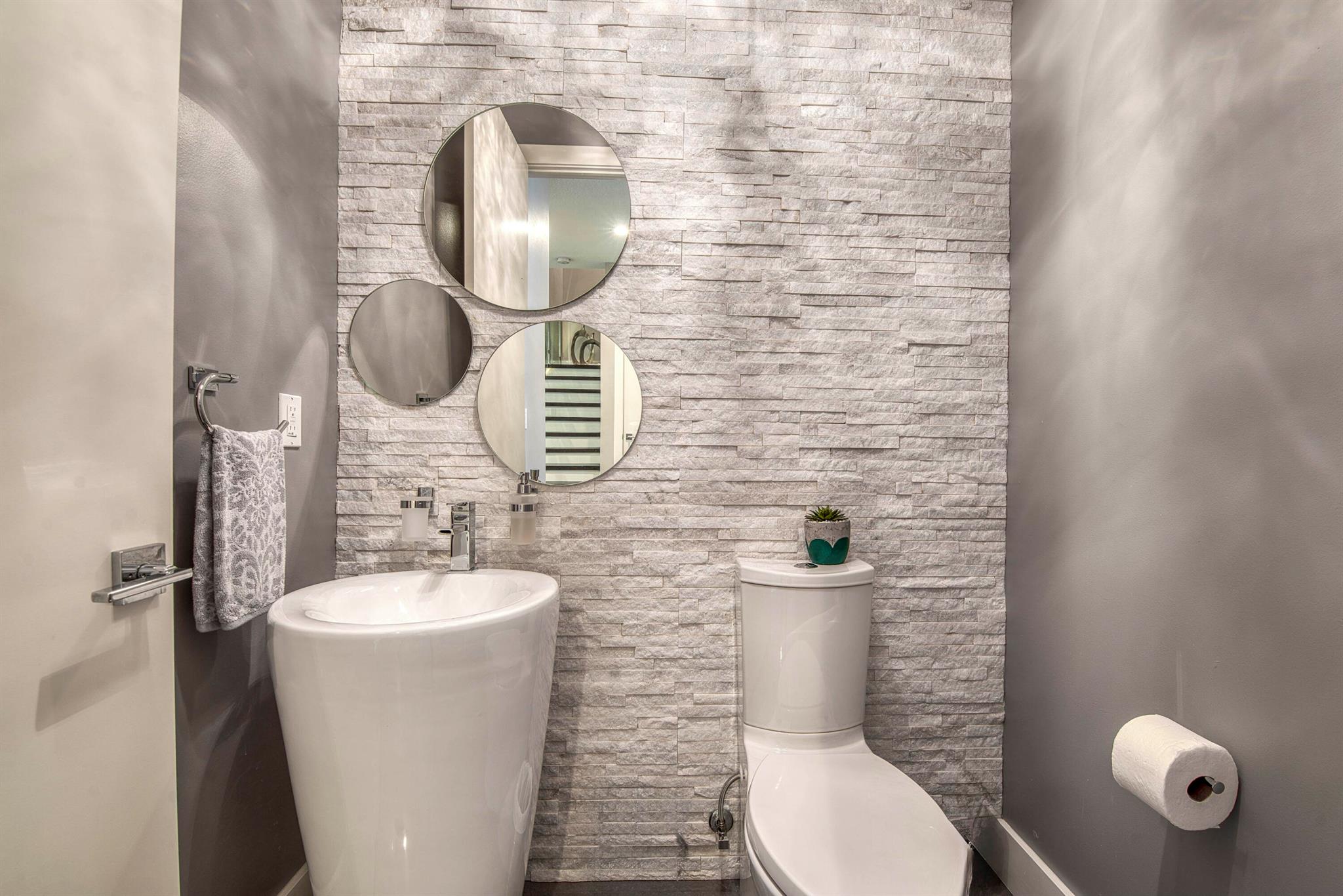 Hampton Cay - Residential