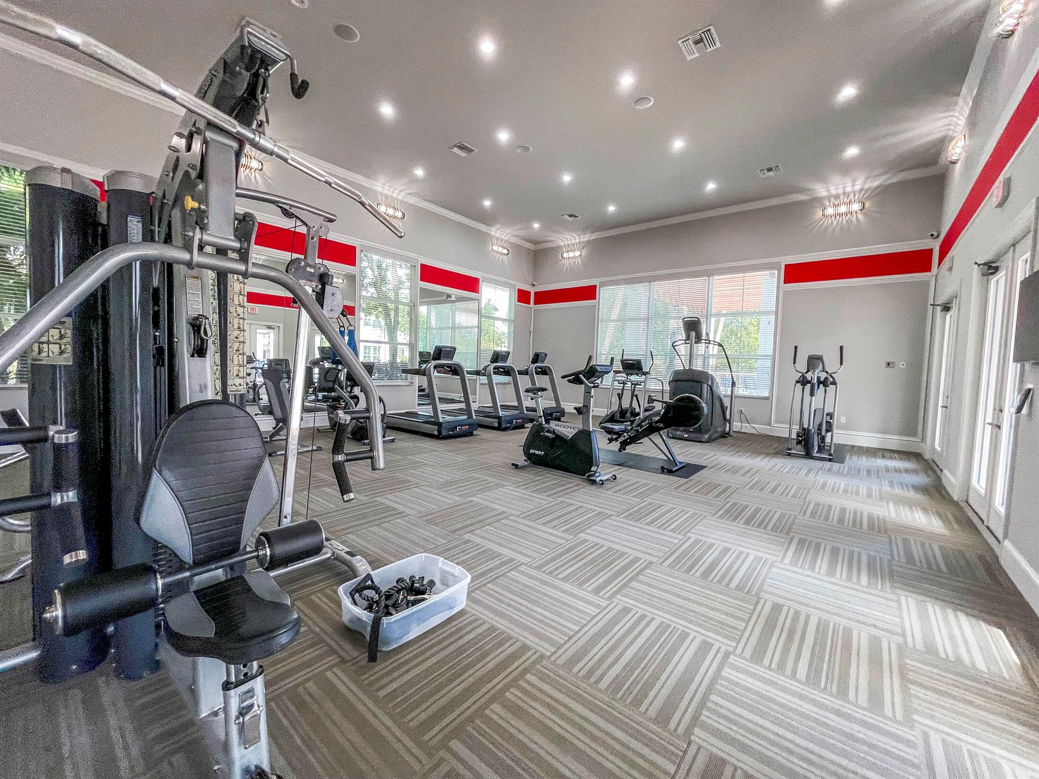 Hampton Cay - Residential