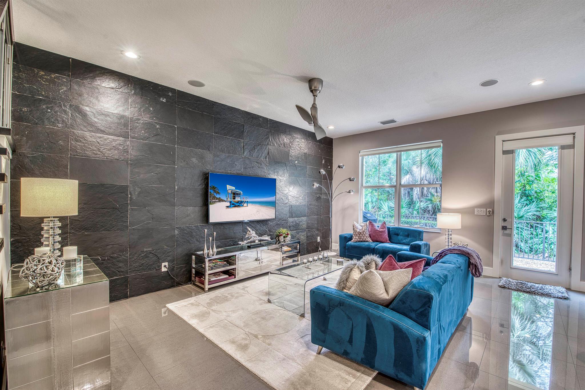 Hampton Cay - Residential