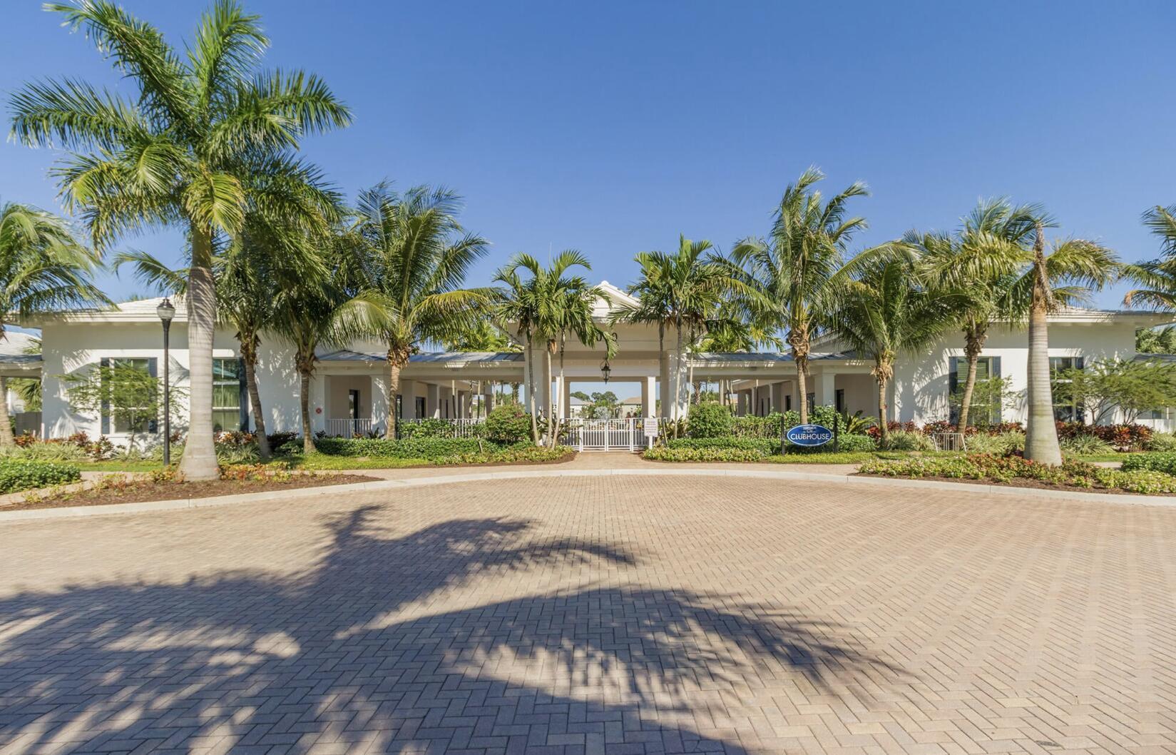 Hampton Cay - Residential