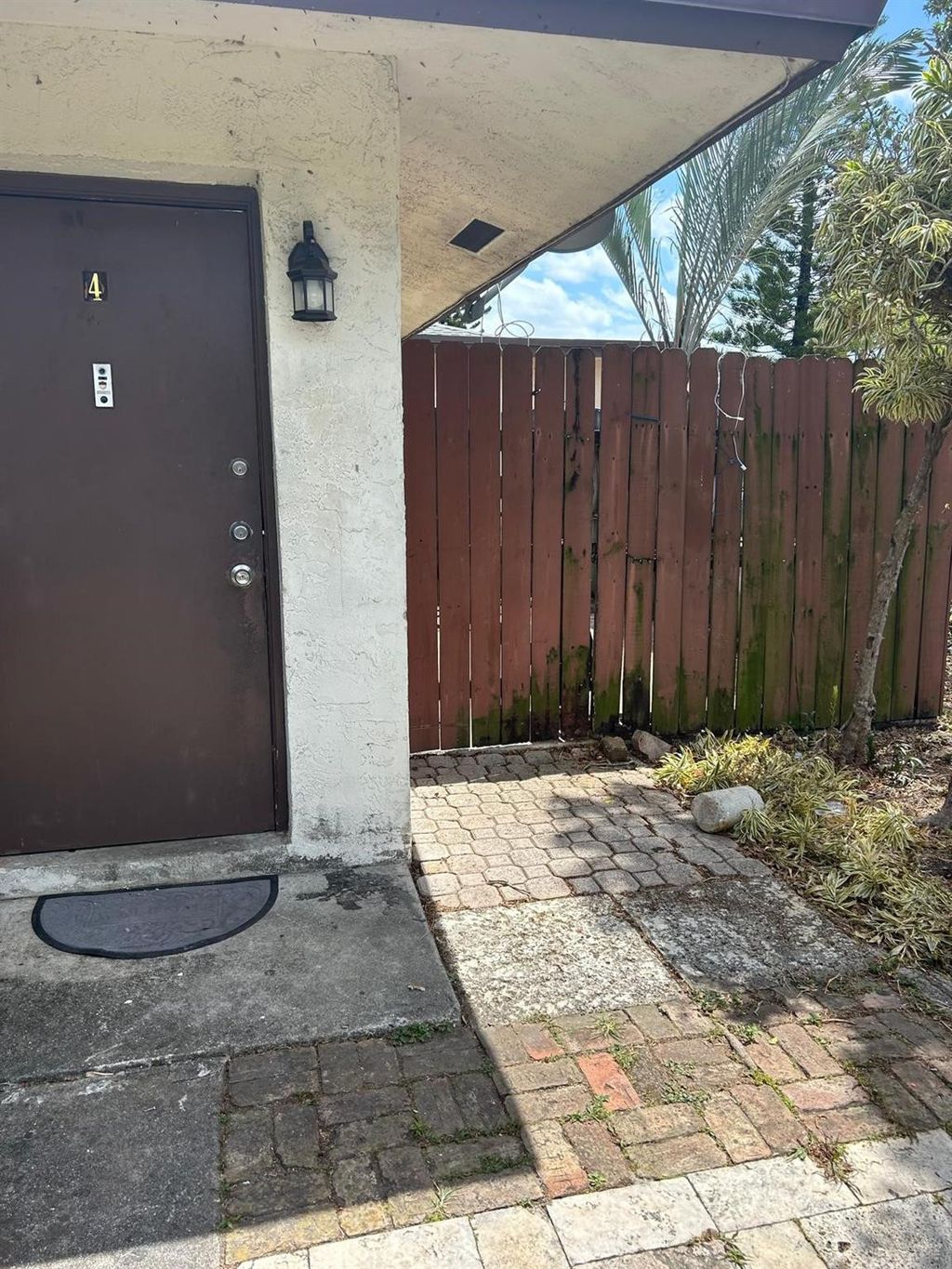 Photo of 3109 NW 2nd Terrace #4-156, Pompano Beach, FL 33064 (MLS # F10554560)