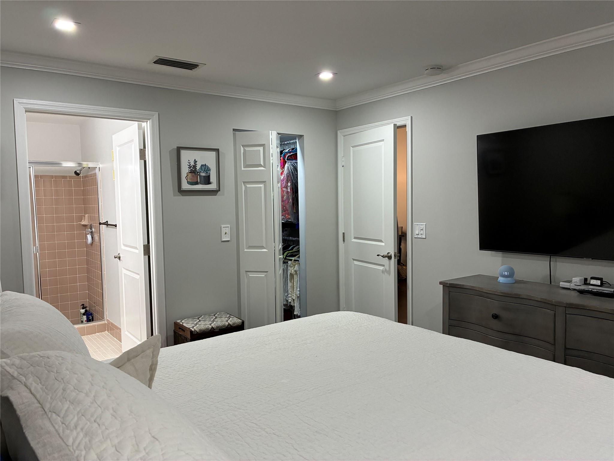 WHISPER WALK - Residential