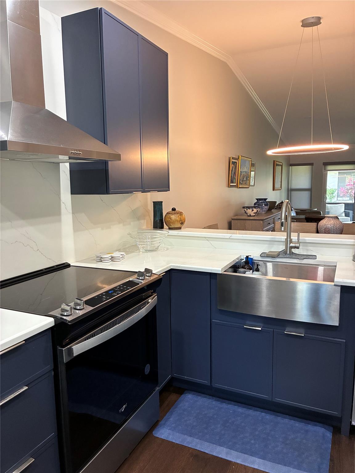 WHISPER WALK - Residential