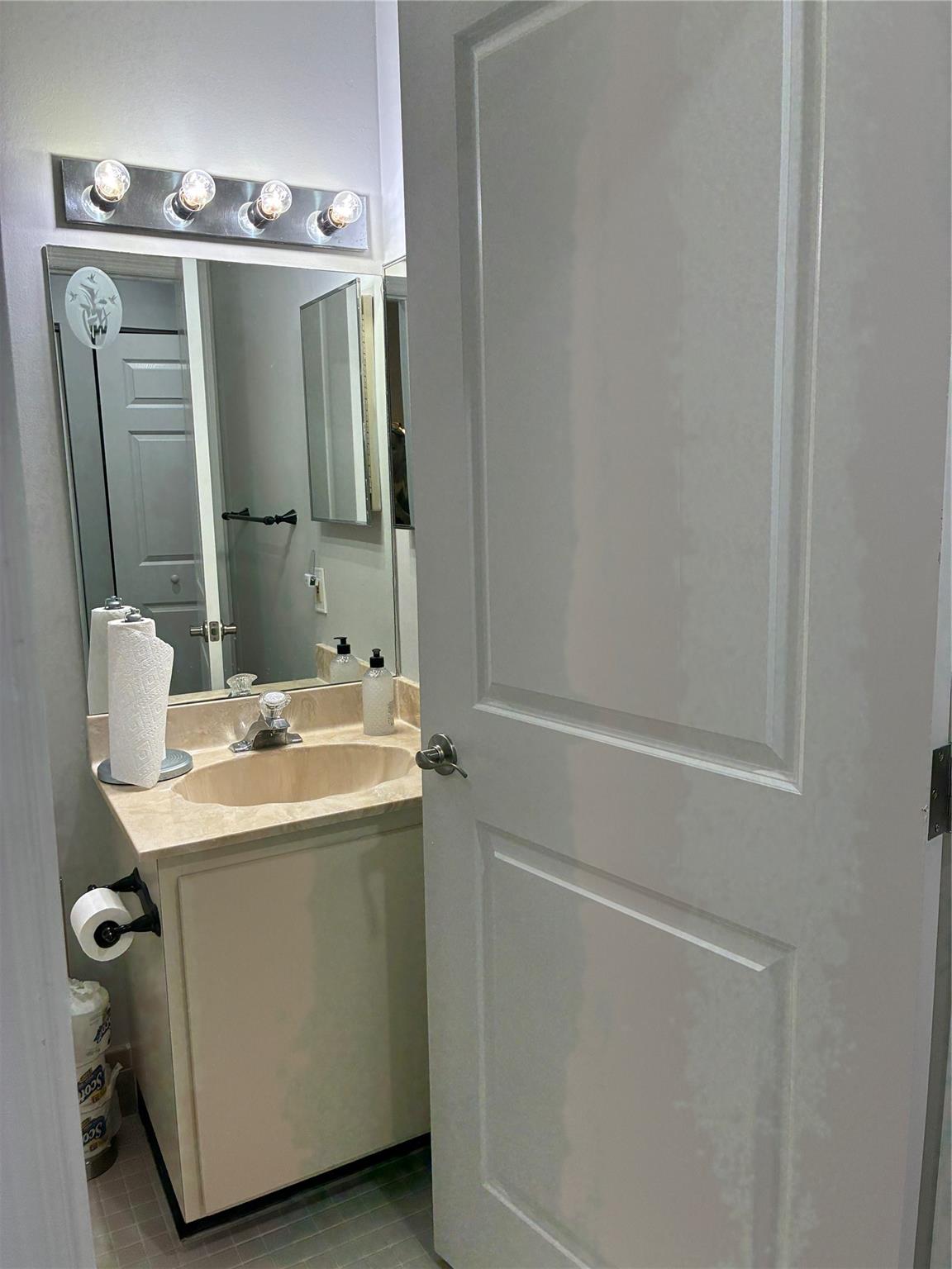 WHISPER WALK - Residential