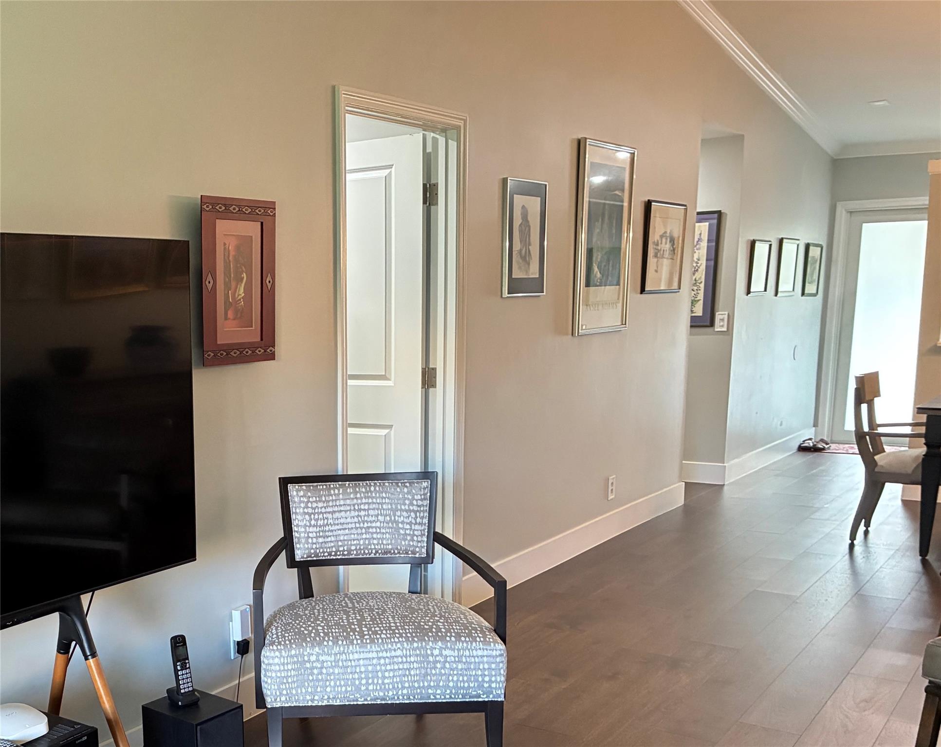 WHISPER WALK - Residential